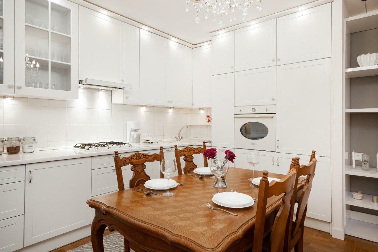 Apartment Warsaw Nowolipie By Renters Bagian luar foto