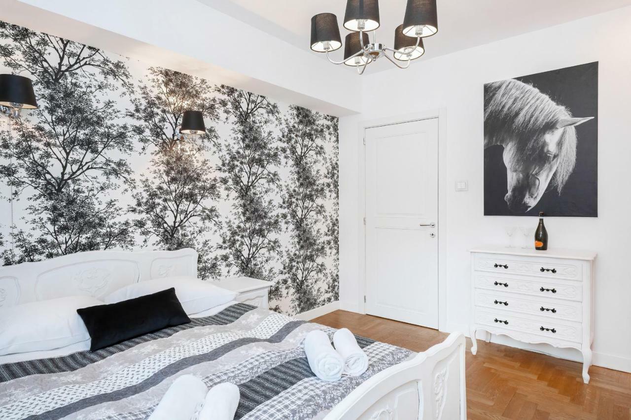 Apartment Warsaw Nowolipie By Renters Bagian luar foto